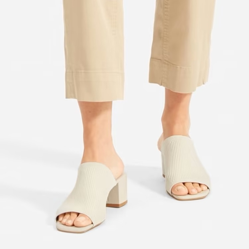 NWOT Everlane Glove Mule in Bone - Picture 4 of 10